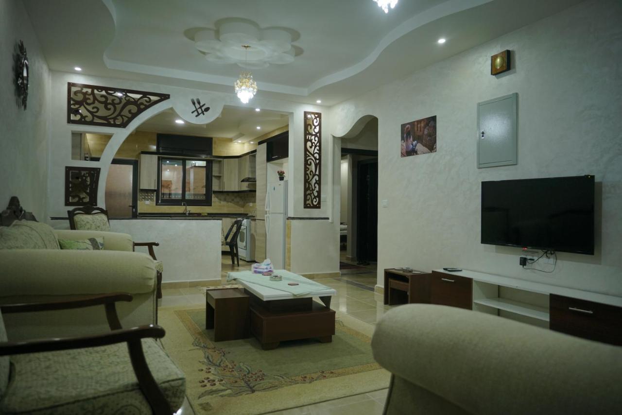 Amro Petra Apartment 와디무사 외부 사진