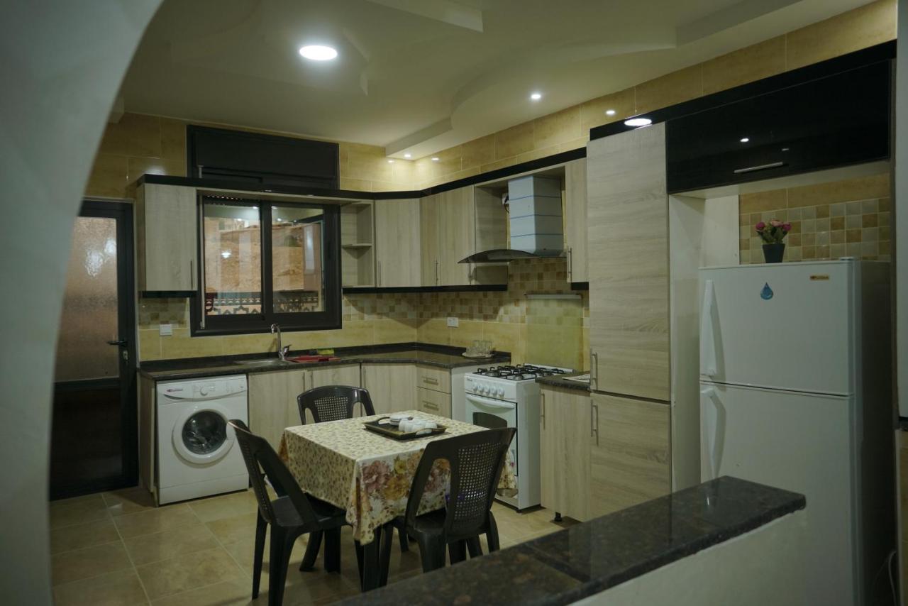 Amro Petra Apartment 와디무사 외부 사진