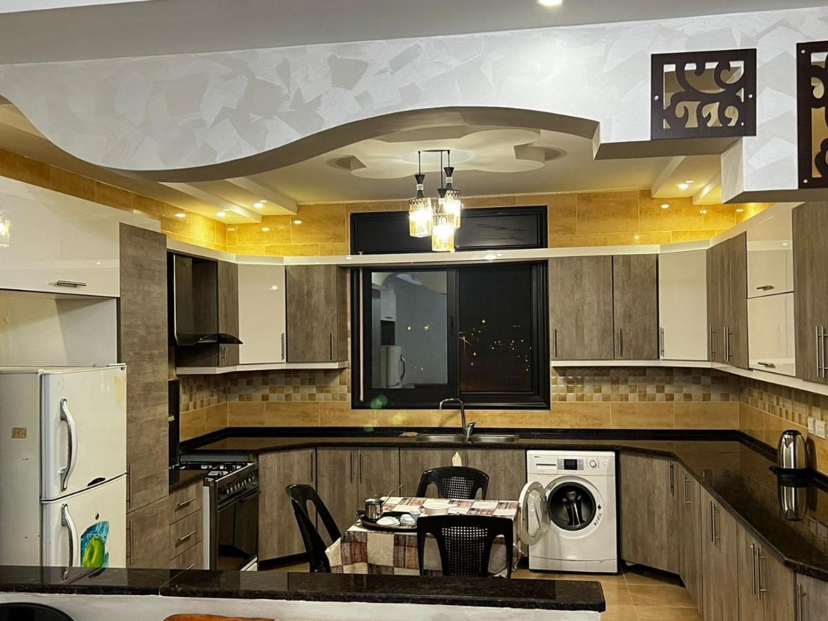 Amro Petra Apartment 와디무사 외부 사진