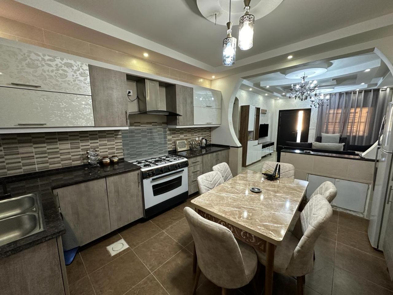 Amro Petra Apartment 와디무사 외부 사진