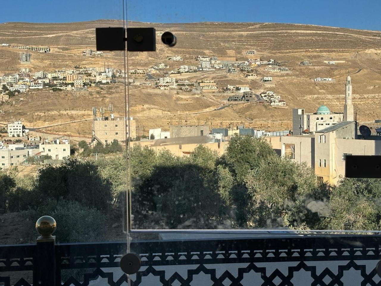 Amro Petra Apartment 와디무사 외부 사진
