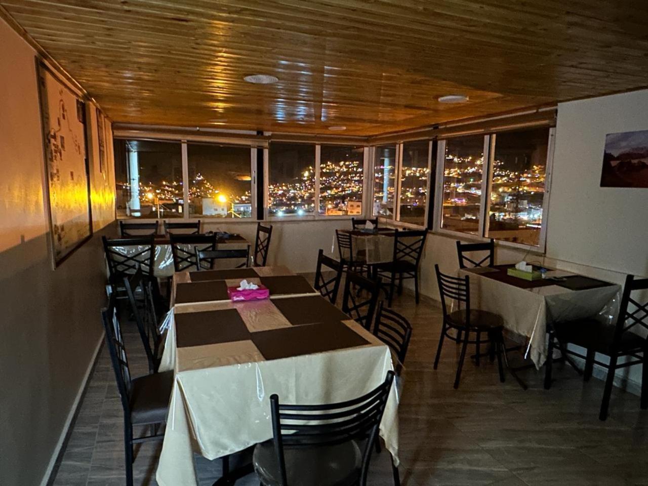 Amro Petra Apartment 와디무사 외부 사진