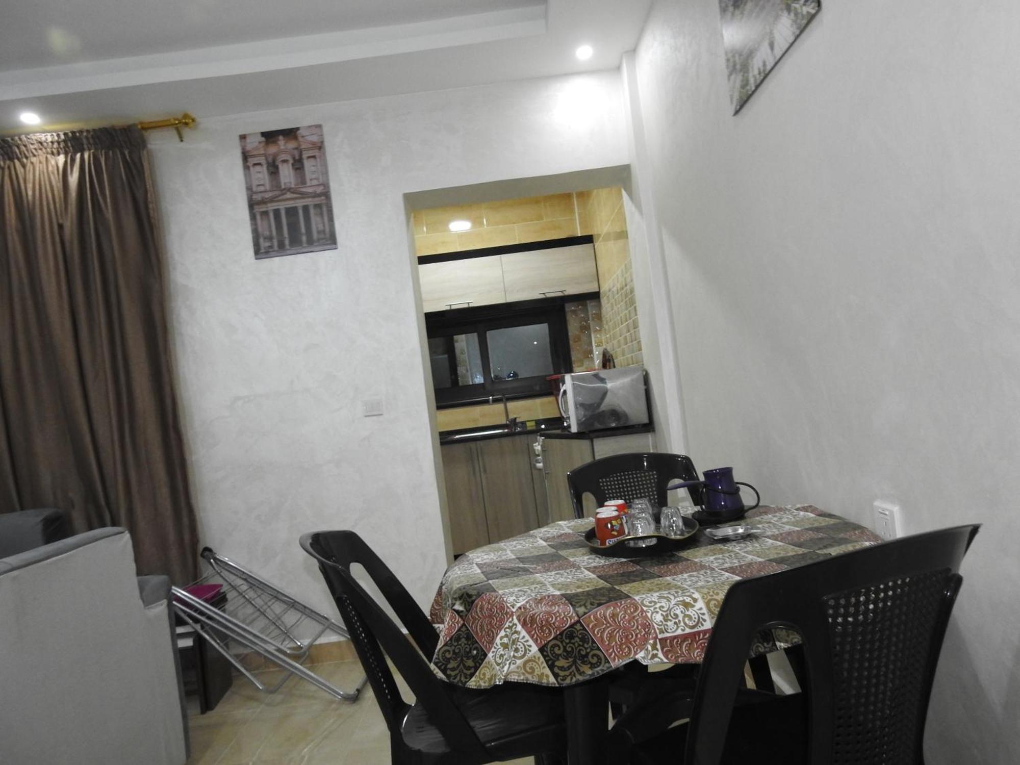 Amro Petra Apartment 와디무사 외부 사진